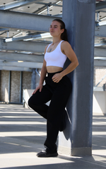 <tc>Bild in den Galerie-Viewer laden, Jogger met rechte pijpen, zwart kort</tc>